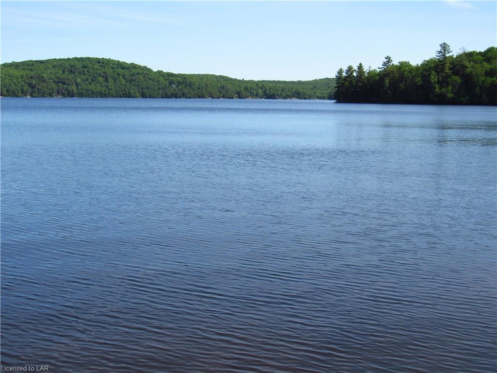 MADILL Road, Katrine Ontario, Canada