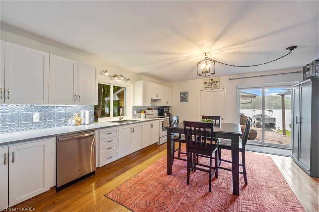 4268 MELODY LODGE Lane, Seeley's Bay, Ontario, Canada