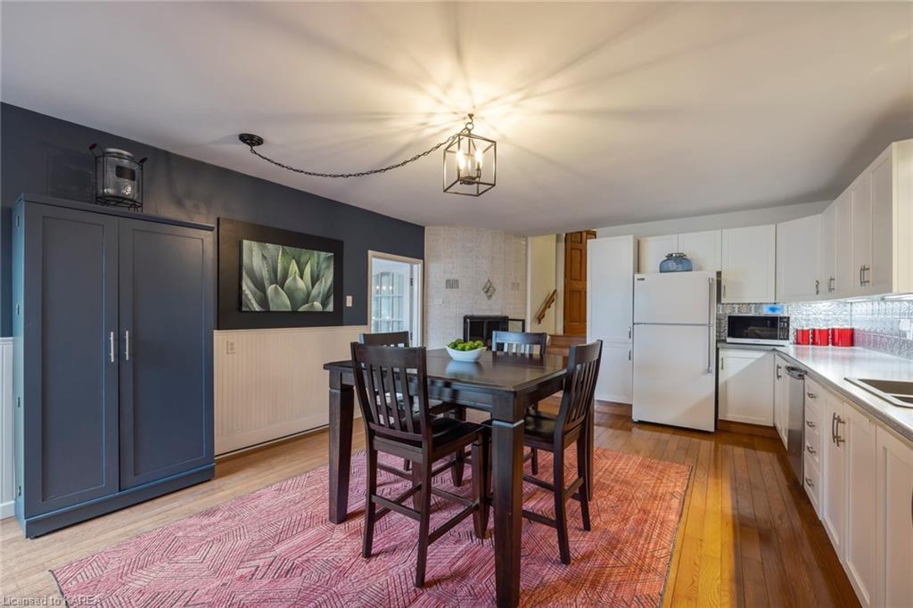 4268 MELODY LODGE Lane, Seeley's Bay, Ontario, Canada