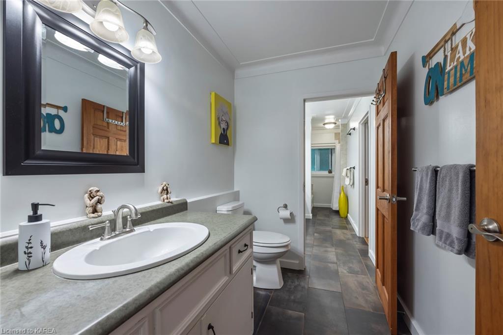 4268 MELODY LODGE Lane, Seeley's Bay, Ontario, Canada