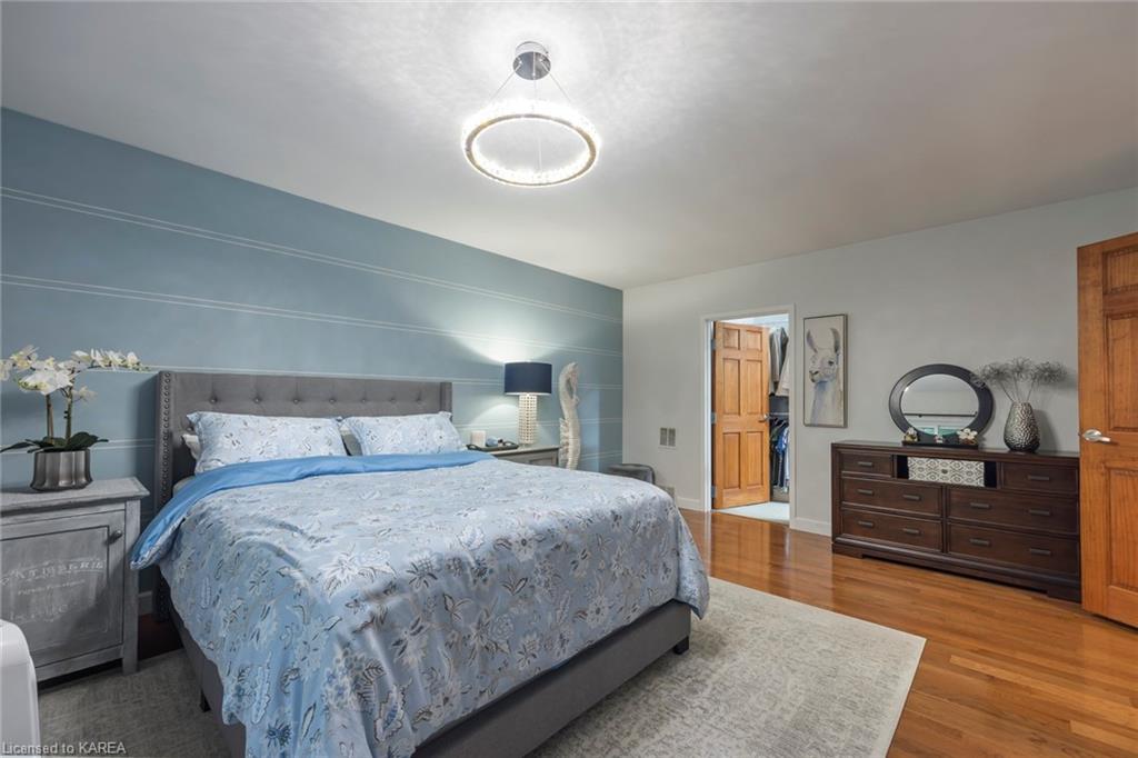 4268 MELODY LODGE Lane, Seeley's Bay, Ontario, Canada
