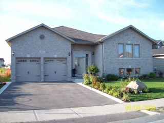 1079 GREENWOOD PARK DR, Kingston Ontario, Canada