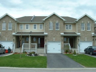 516 ST. MARTHA ST, Kingston Ontario, Canada