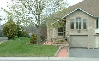 1094 FEATHERSTONE CRT, Kingston Ontario, Canada
