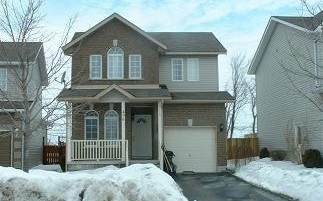 496 FREEMAN CRES, Kingston Ontario, Canada