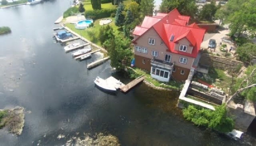 21 Main Street, Westport Ontario, Canada