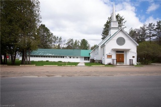 1021 EAST Road, Algonquin Highlands Ontario, Canada