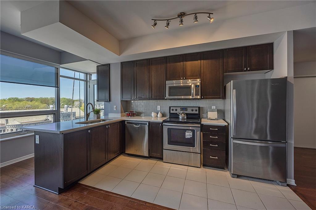 121 QUEEN Street Unit# 902, Kingston, Ontario, Canada