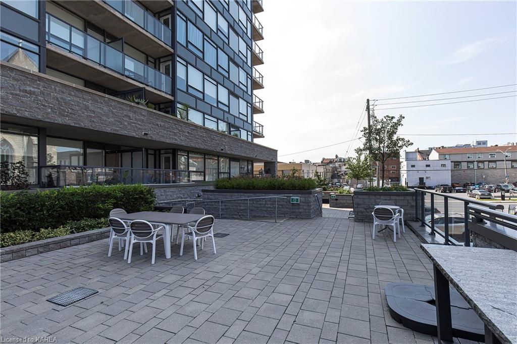 121 QUEEN Street Unit# 902, Kingston, Ontario, Canada