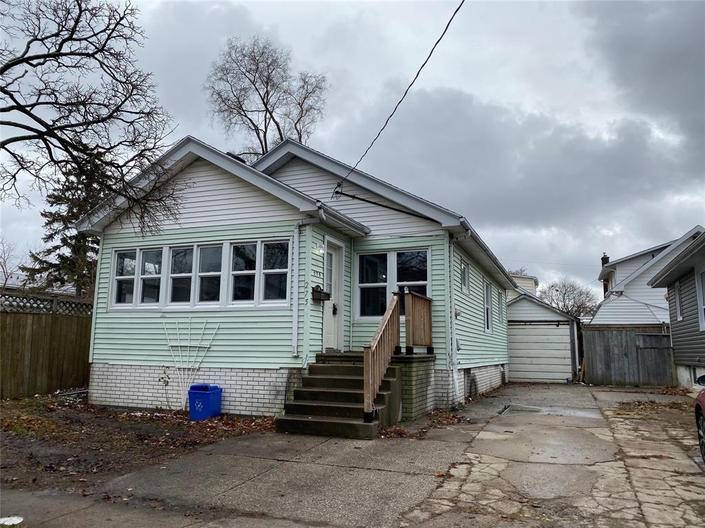 275 ELGIN Street, Sarnia Ontario, Canada