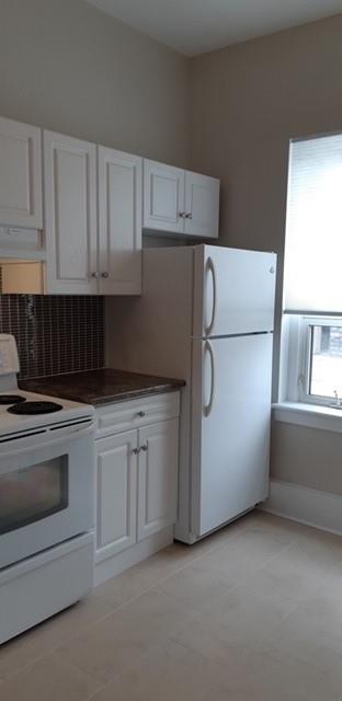 210-212 FRONT Street North, Sarnia, Ontario, Canada