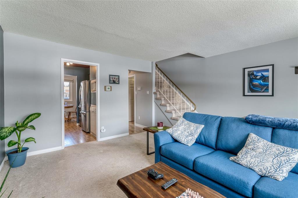 301 EDGEWOOD Street Unit# 8, Sarnia, Ontario, Canada