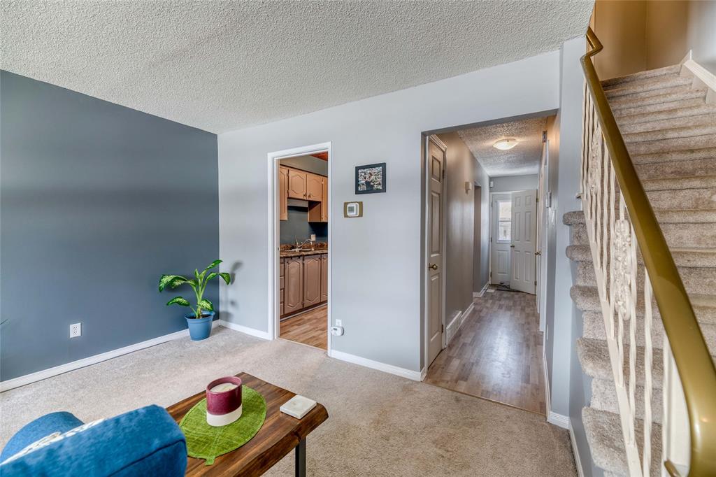 301 EDGEWOOD Street Unit# 8, Sarnia, Ontario, Canada
