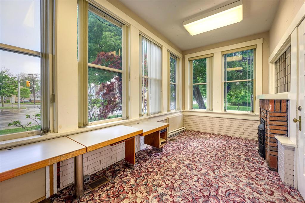 453 CHRISTINA Street North, Sarnia, Ontario, Canada