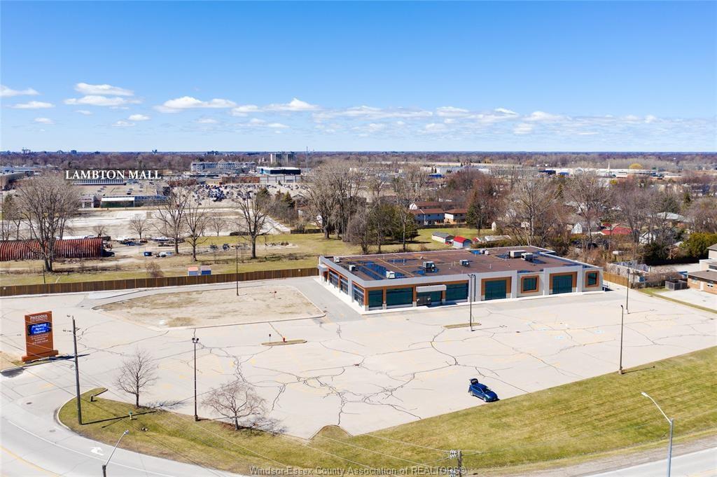 1500 LONDON Road Unit# 2, Sarnia, Ontario, Canada
