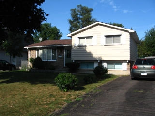 71 CLIFTON CR, London Ontario, Canada