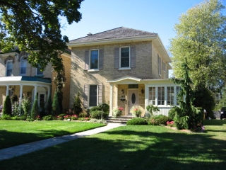 183 FRONT ST W, Strathroy Ontario, Canada