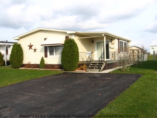 40 REDFORD DR, Exeter Ontario, Canada