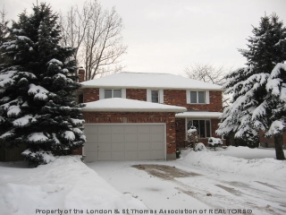 14 ELGIN PL, Strathroy Ontario, Canada