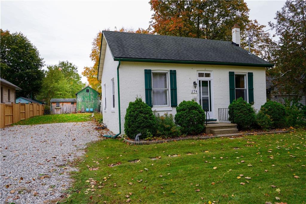 174 CAMPBELL Street, Strathroy Ontario, Canada