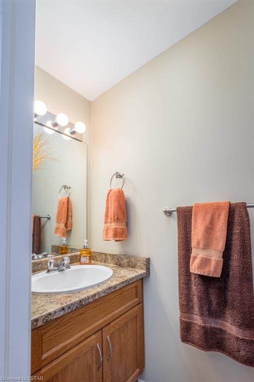 1600 MICKLEBOROUGH Drive Unit# 16, London Ontario, Canada