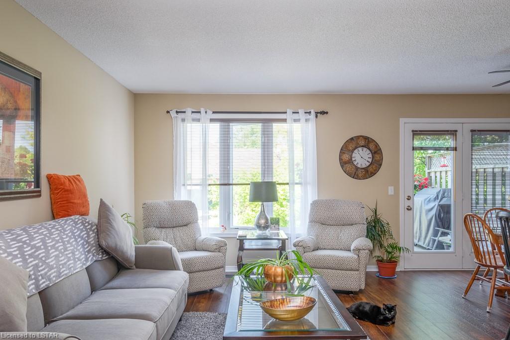 1600 MICKLEBOROUGH Drive Unit# 16, London Ontario, Canada