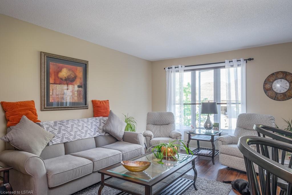 1600 MICKLEBOROUGH Drive Unit# 16, London Ontario, Canada