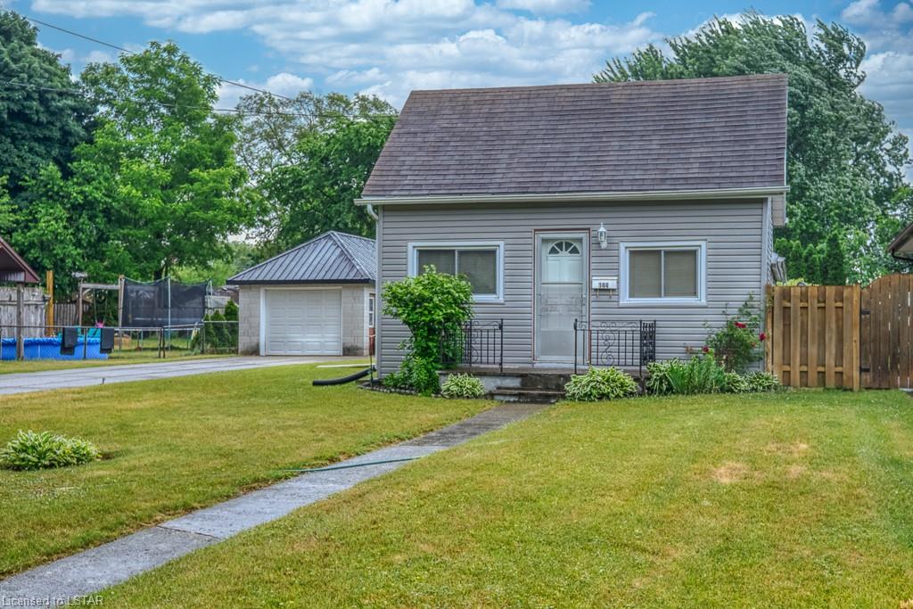 144 BURNS Street, Strathroy Ontario, Canada