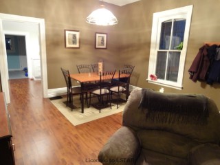 36 barnes st, St. Thomas Ontario, Canada
