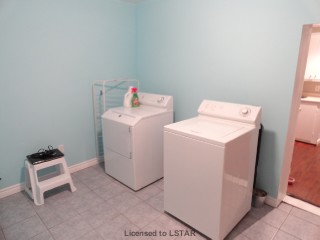 36 Barnes St, St. Thomas Ontario