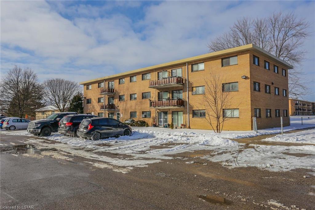 1830 DUMONT Street Unit# 210, London Ontario, Canada