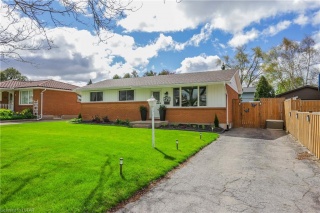 176 WELLESLEY Crescent, London Ontario, Canada