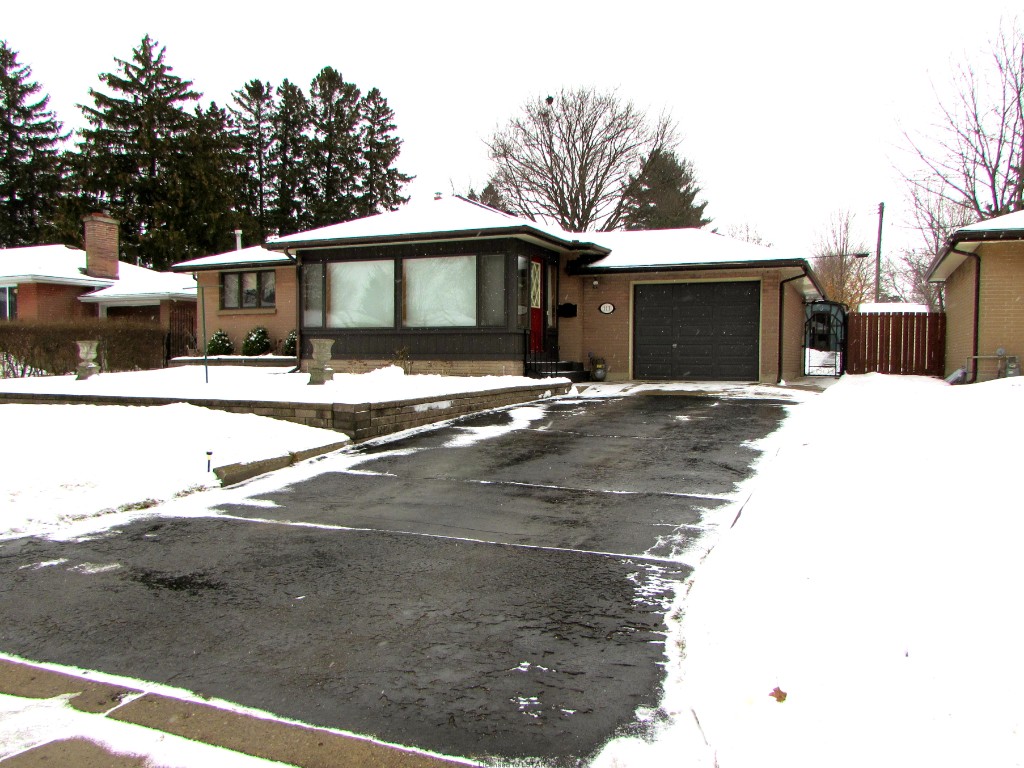 111 Fundy Av, London Ontario, Canada