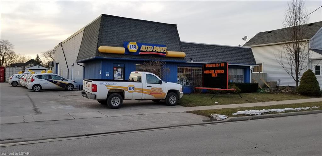 52 MOORE Street, St. Thomas Ontario, Canada