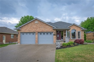 143 WHEELER Avenue, Dorchester Ontario, Canada