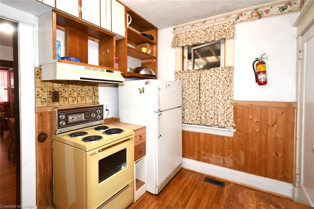 1169 OXFORD Street E, London, Ontario, Canada