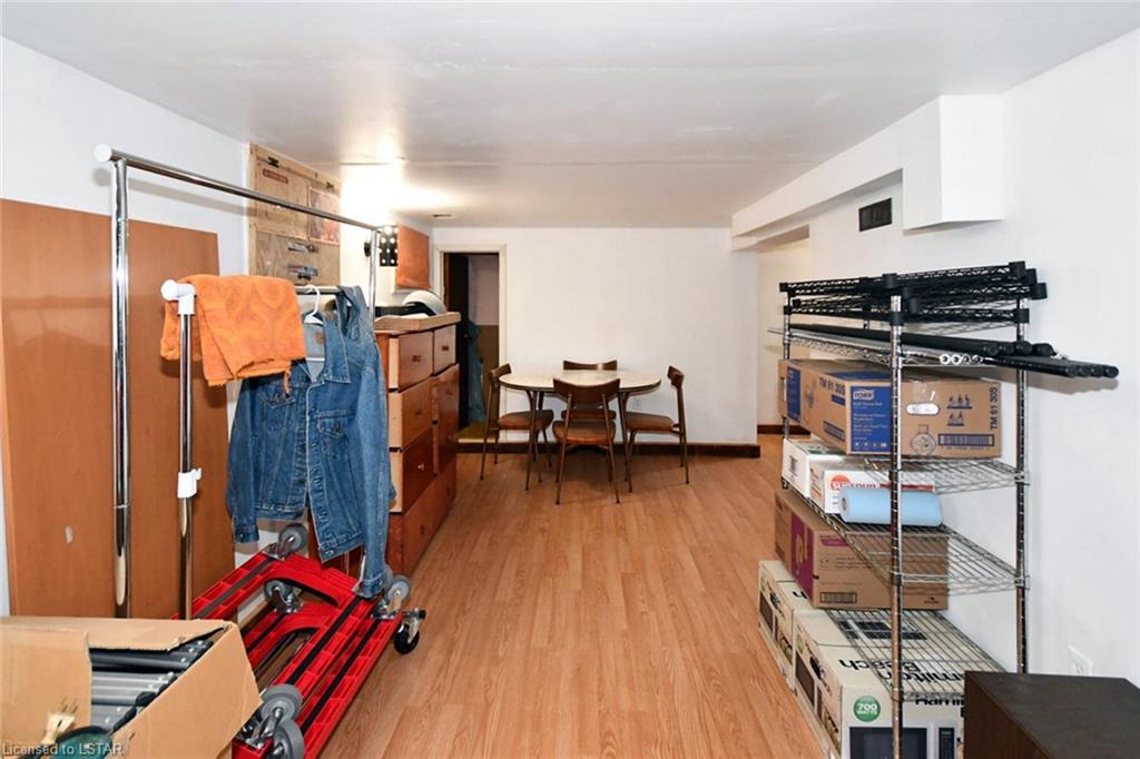 1169 OXFORD Street E, London, Ontario, Canada