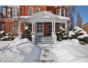 84 HINCKS ST, St. Thomas, Ontario, Canada photo 2