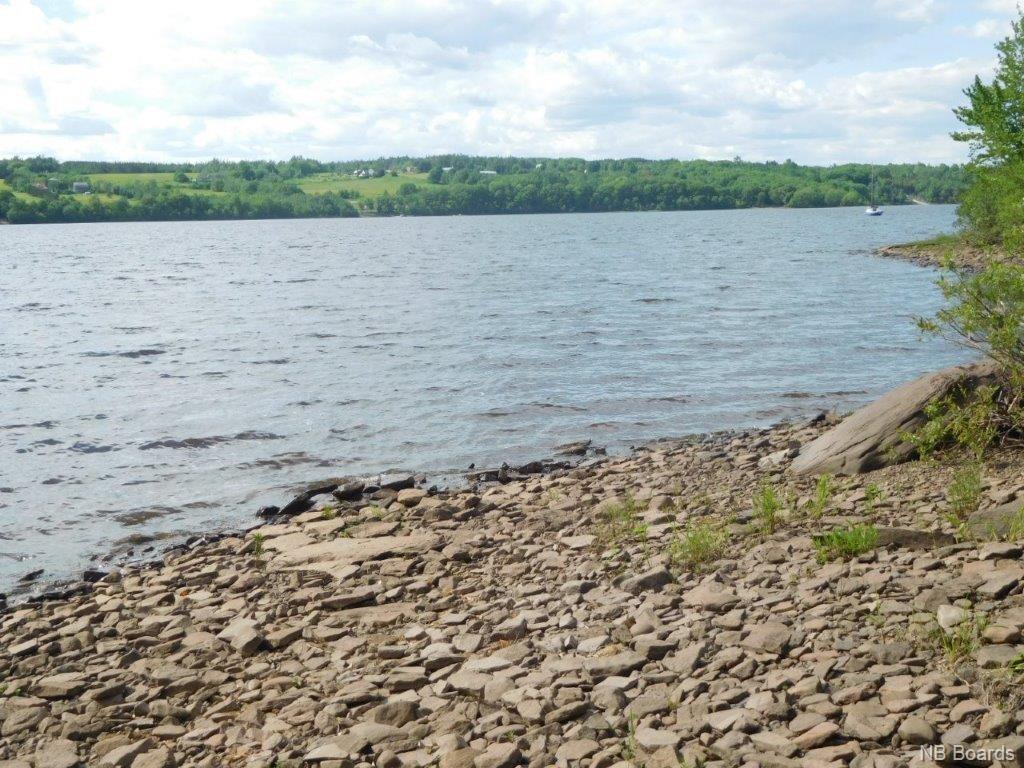 2082 Waterside Drive, Cambridge Narrows New Brunswick, Canada