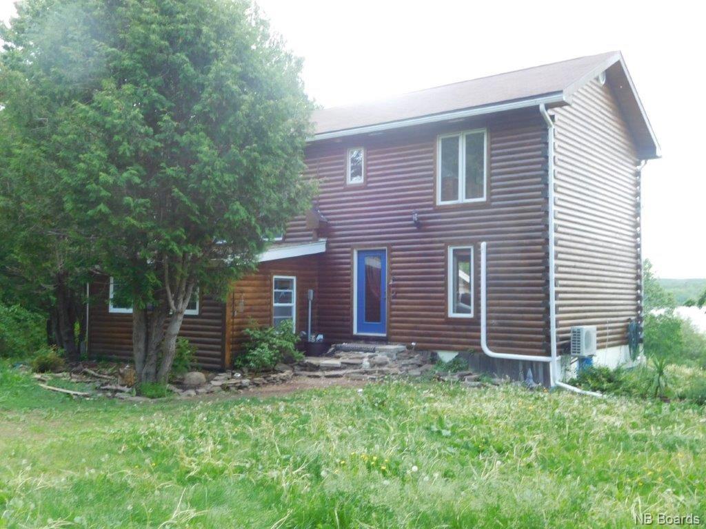 2082 Waterside Drive, Cambridge Narrows New Brunswick, Canada