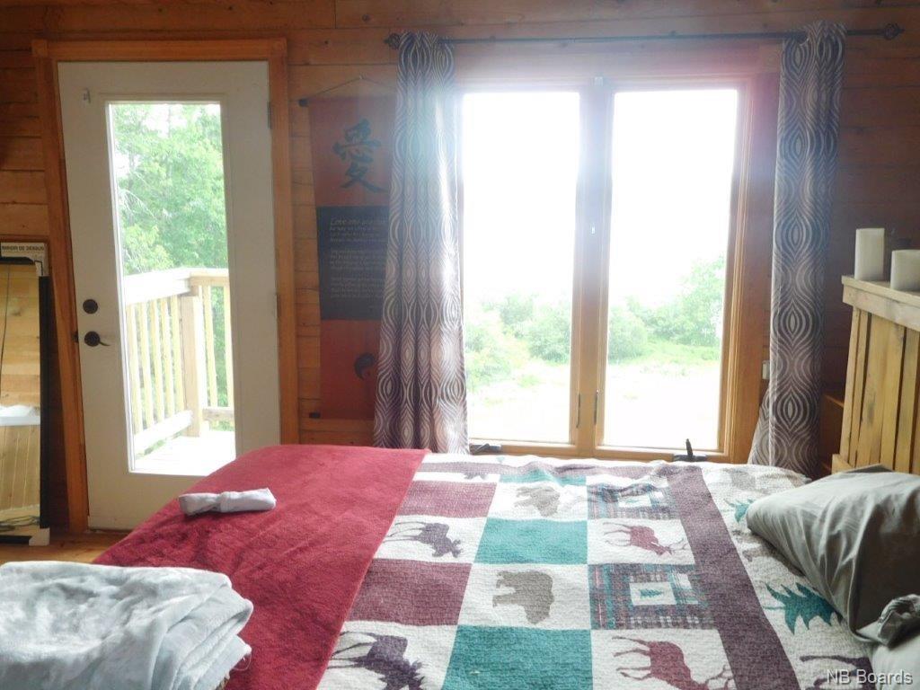 2082 Waterside Drive, Cambridge Narrows New Brunswick, Canada