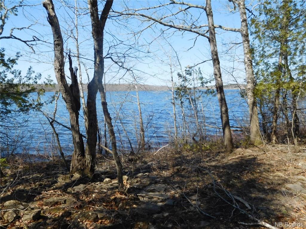 - Scenic Narrows Boulevard, Cambridge Narrows New Brunswick, Canada