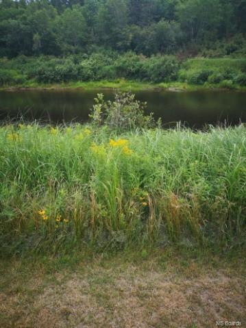 - Route 112, Hunters Home New Brunswick, Canada
