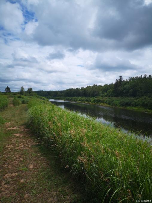 - Route 112, Hunters Home New Brunswick, Canada