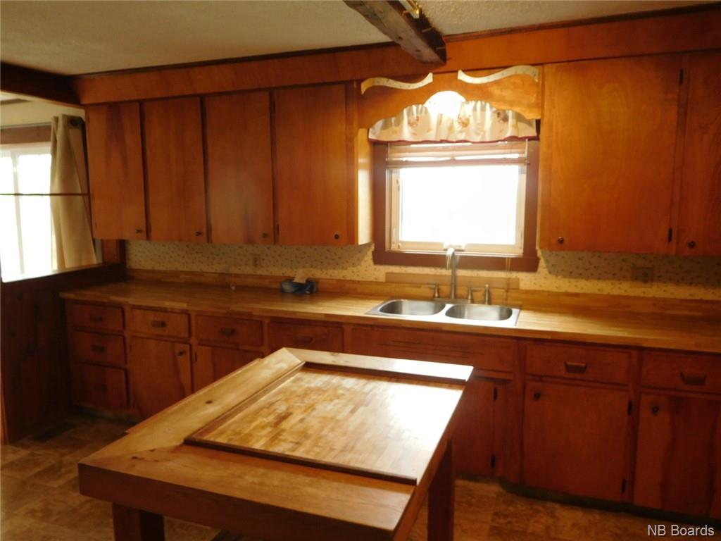 2238 Lakeview Road, Cambridge Narrows, New Brunswick, Canada