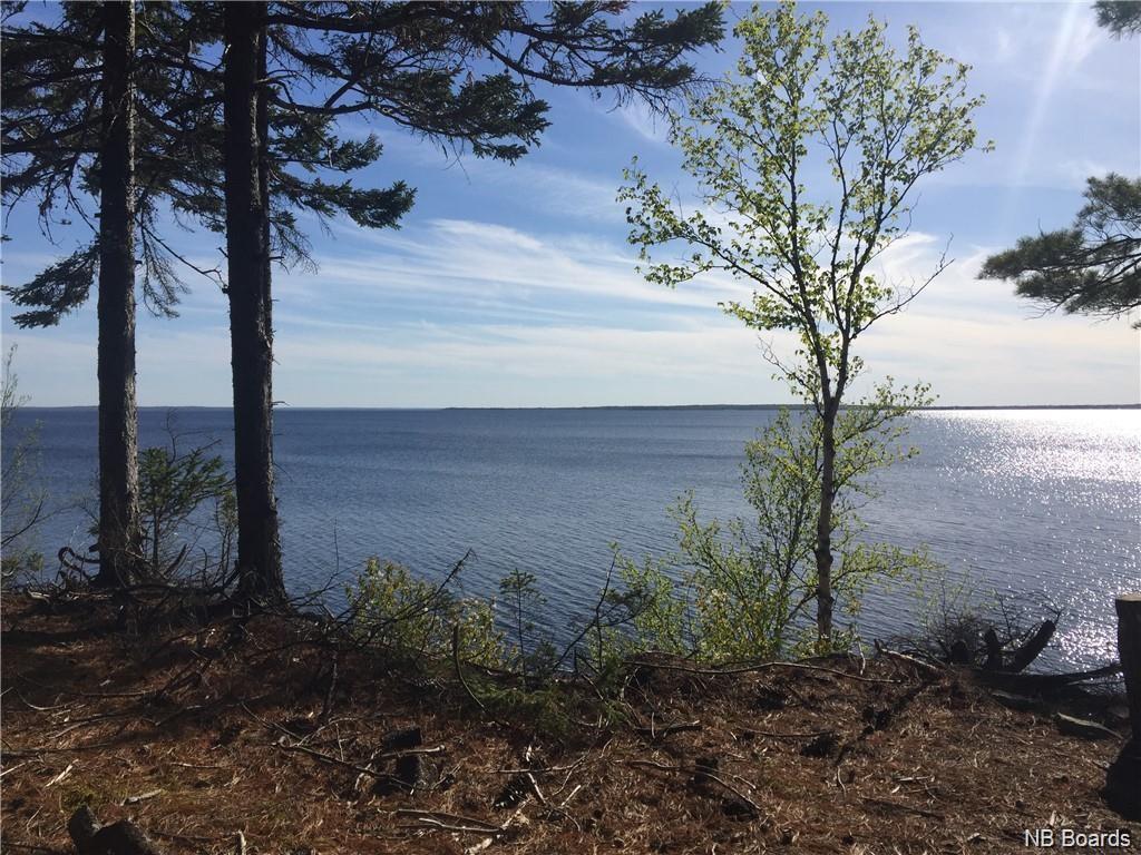 - MacLean Road, Cumberland Bay, New Brunswick, Canada