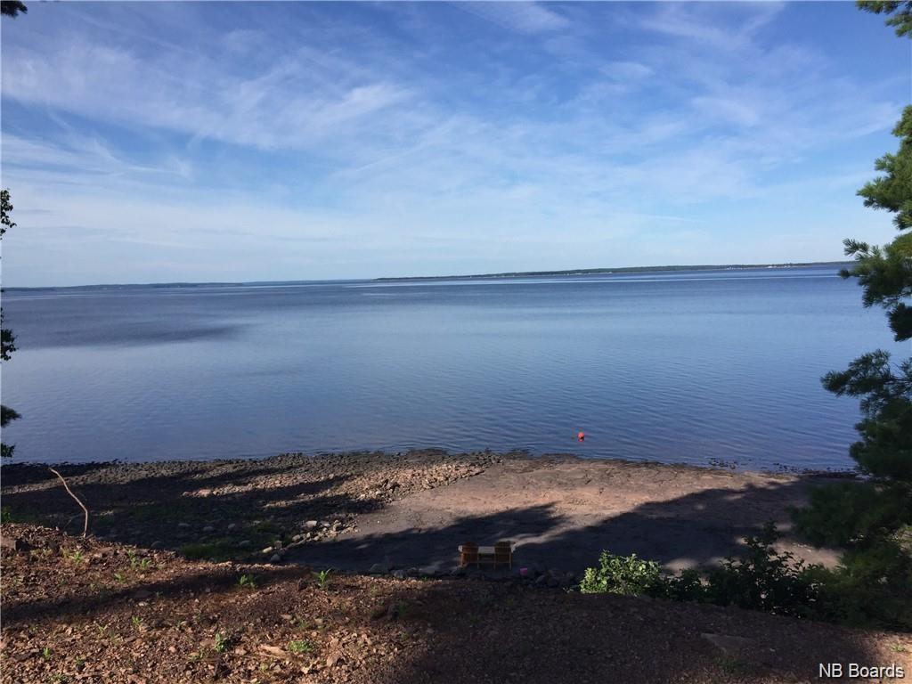 - MacLean Road, Cumberland Bay, New Brunswick, Canada