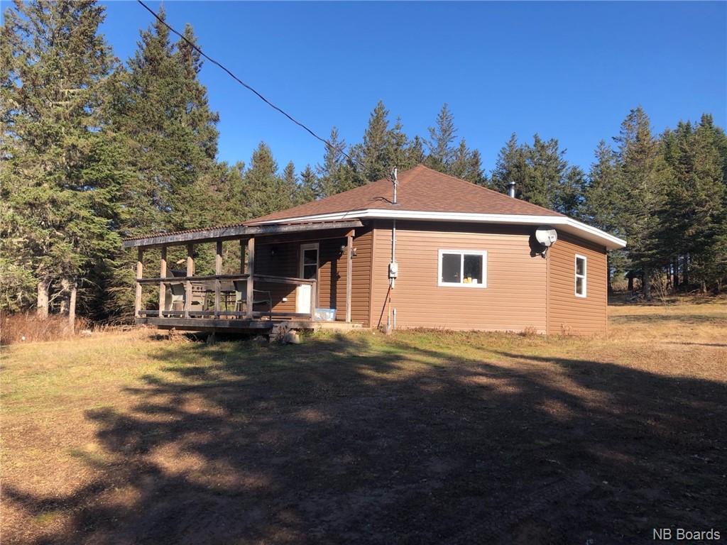 - McMillan Hill Road, Head of Millstream, New Brunswick, Canada