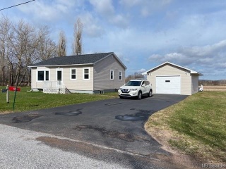 24 Harding Avenue, Sussex Corner New Brunswick, Canada