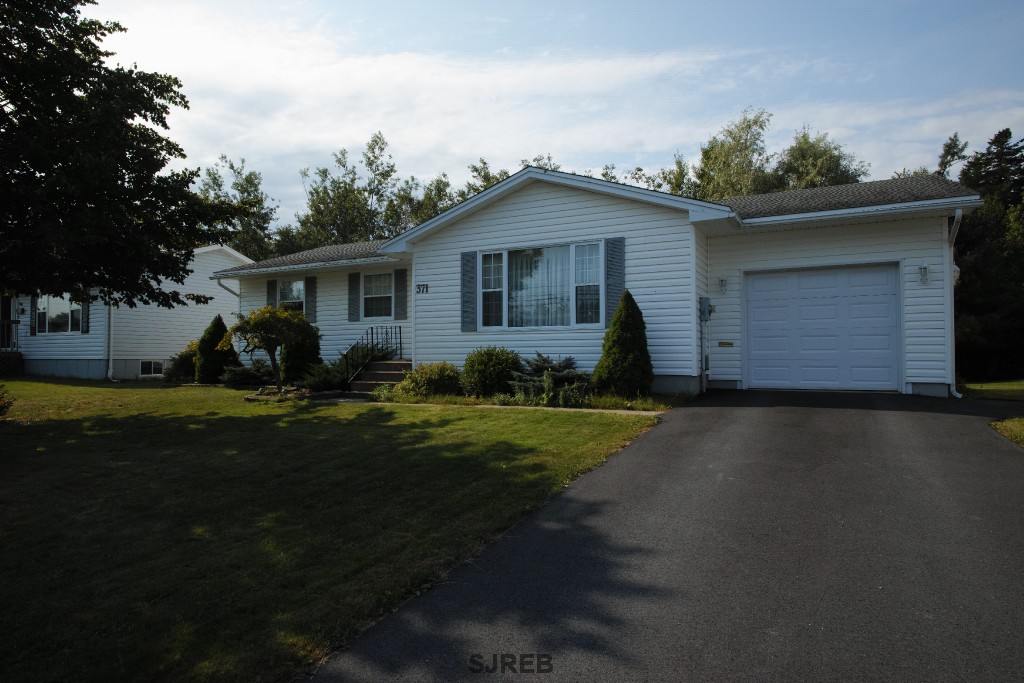 371 WOODWARD AVENUE, Saint John New Brunswick, Canada